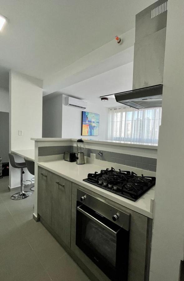 Signature Point Bella Vista, Sea View 2 Br * Panama City