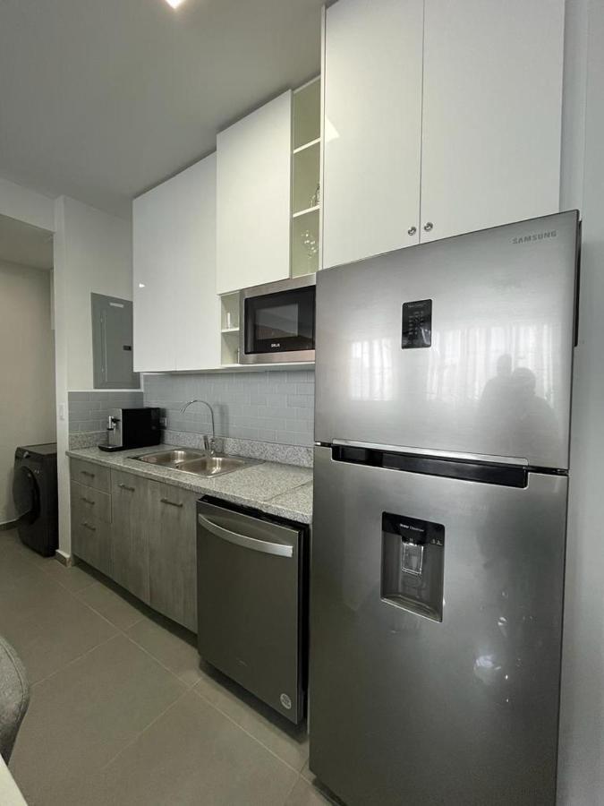 Signature Point Bella Vista, Sea View 2 Br * Panama City