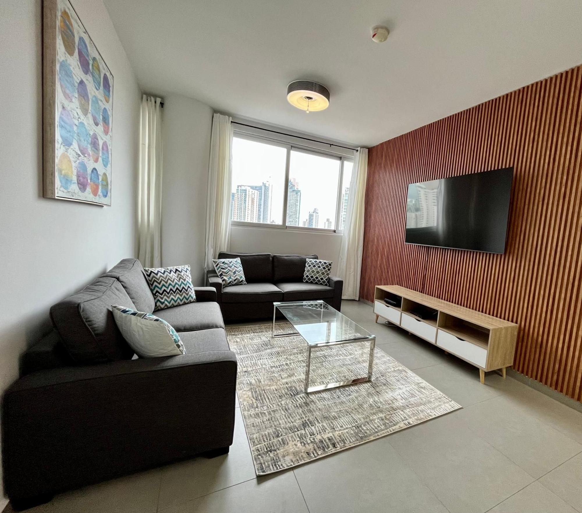 Signature Point Bella Vista, Sea View 2 Br * Panama City